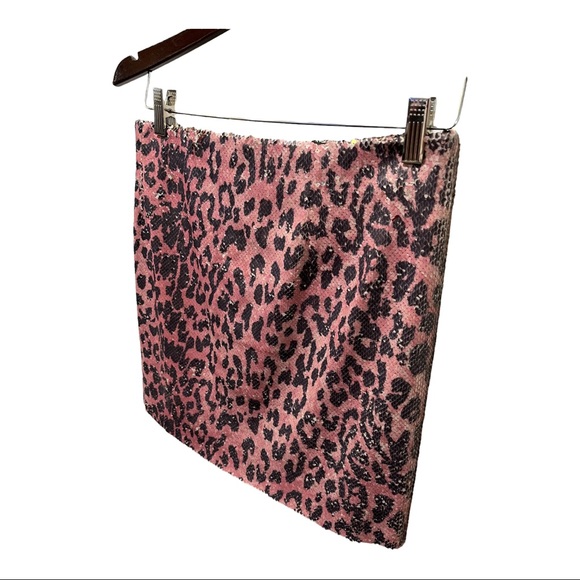 FREE PEOPLE PINK CHEETAH SEQUINED MINI SKIRT NEW WITH TAG SIZE 2 - Picture 14 of 16
